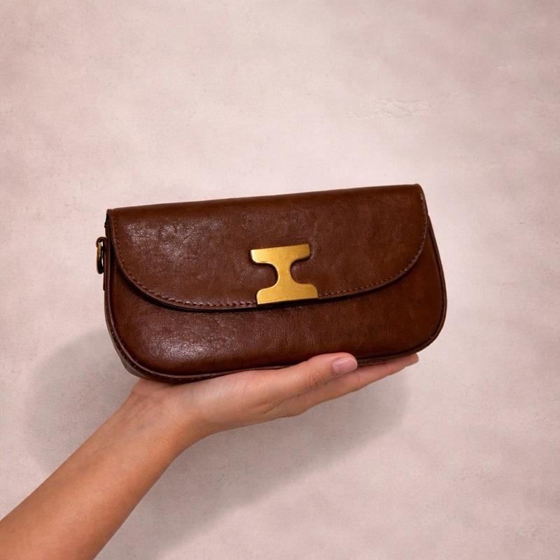 Manya - Shoulder Bag with Bronze Gold Detailing