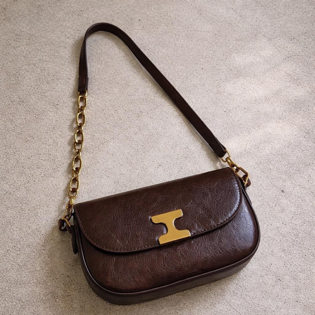 Manya - Shoulder Bag with Bronze Gold Detailing